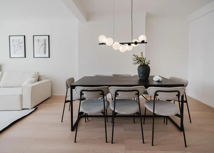 3 Bedroom Penthouse - Whirlpool - Zentral - Kueche - Wifi - Kaffee - Geraeumig - Terrasse - Parkhaus *